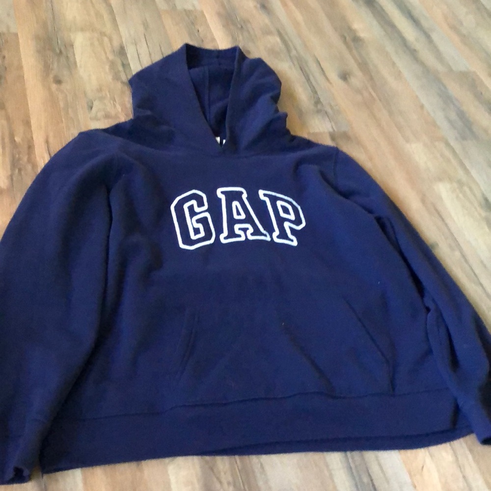 Gap sweatshirt